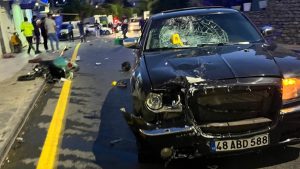 Bodrum’da otomobille motosiklet çarpıştı, motosikletle otomobilin çarpıştığı kazada