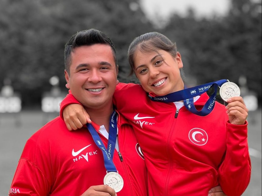 Büyükşehir’in okçularından milli takıma, Hazal Burun ve Emircan Haney