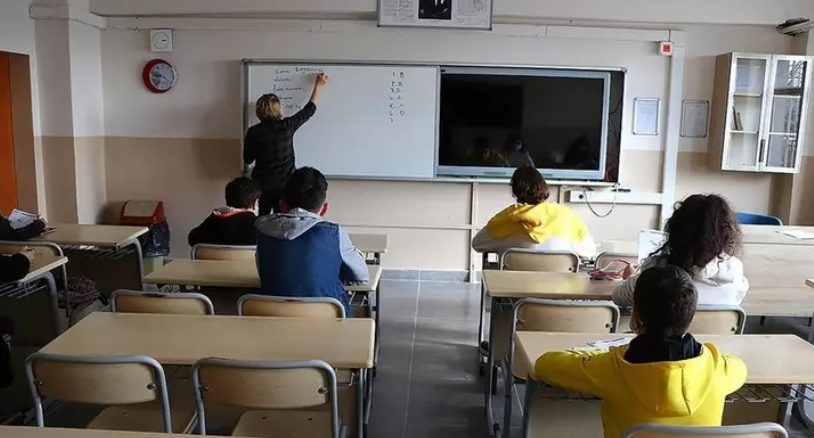 milli eğitim bakanlığı yeni müfredat, milli eğitim yeni müfredat, yeni müfredat açıklandı mı, yeni müfredat içeriği, yeni müfredat ne zaman açıklanacak