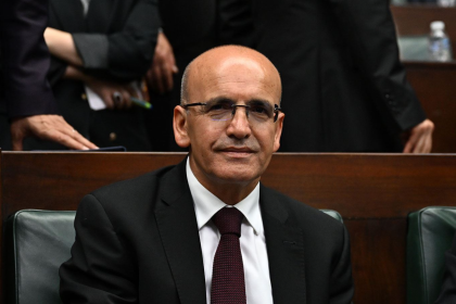 konut fiyatlarını düşürecek projenin, Hazine ve Maliye Bakanı Mehmet Şimşek