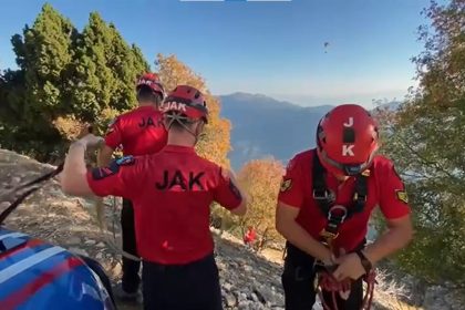 Fethiye yamaç paraşütü yamaç paraşütü pilotları Jandarma Arama Kurtarma babadağ yamaç paraşütü