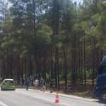 Marmaris trafik kazası marmaris tır otomobile çarptı tır otomobile çarptı tır kazası marmaris