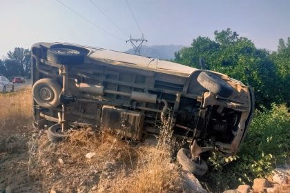 Köyceğiz de araba takla attı köyceğiz kaza köyceğiz trafik kazası takla atan otomobil takla atan otomobil