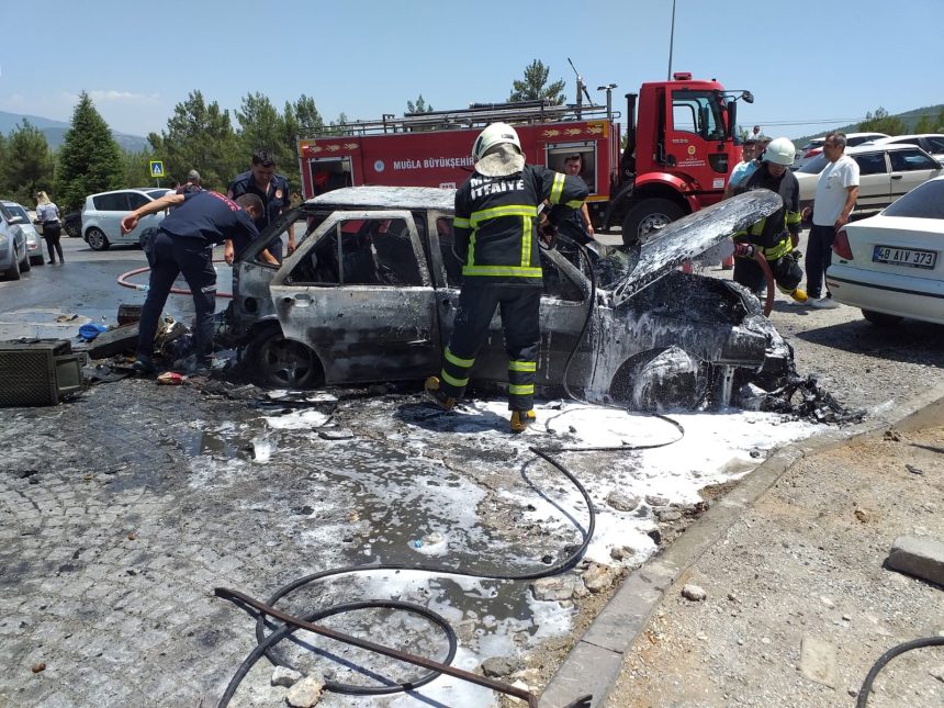 Muğla Eğitim ve Araştırma Hastanesi muğla hastane otoparkında bir araç yandı muğla araba yangını muğla eğitim araştırma hastanesi yangın