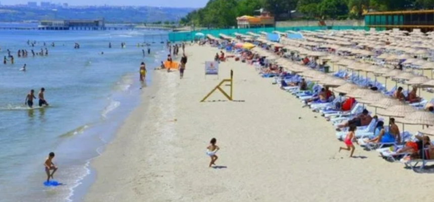 adalarda denize girilir mi, florya güneş plajı, caddebostan plajı, aqua green beach heybeliada, değirmenburnu plajı