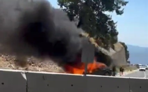Sakar’da otomobilde çıkan yangın, otomobilde çıkan yangın, yangın meydana geldi