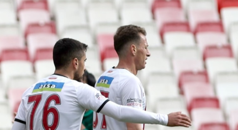 Hakan Arslan Sivasspor, Sivas Spor, Sivasspor, Hakan Arslan, Hakan Arslan ayrıldı
