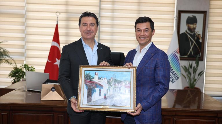 Ahmet Aras, Acar Ünlü’yü ziyaret etti, kaçak yapıların yıkılması