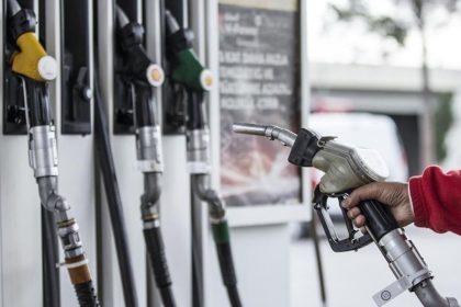 mazot zam, motorine ne kadar zam geldi, mazota zam geldi mi, motorine zam geldimi, akaryakıt fiyatları