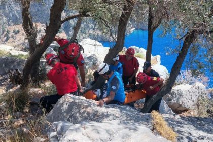 Kelebekler Vadisi’nde, uçuruma düşen