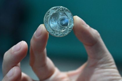 madeni 5 tl madeni 5 tl tedavüle çıkıyor 5 tllik madeni para 5 tl bozuk para madeni 5 tl tedavül