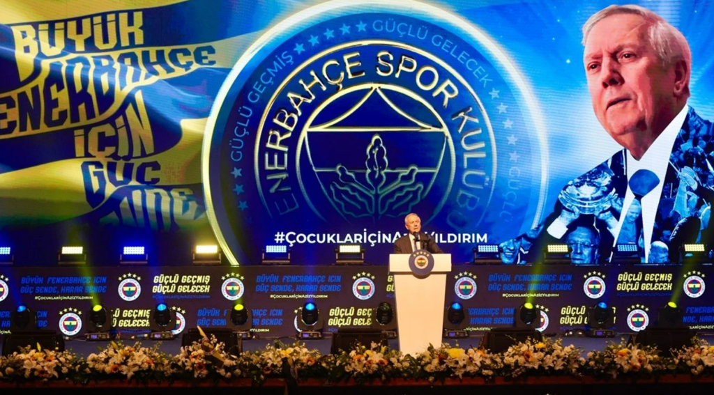 Aziz Yıldırım, Aziz Yıldırım terk etti, Aziz Yıldırım kongre, Fenerbahçe kongresi, Aziz Yıldırım kongreyi terk etti