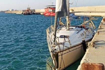 Datçada kaybolan genç Kemal Atakan Aydoğan Rodosa sürüklendi Datçadan rodasa sürüklendi datçadan rodosa sürüklenen tekne