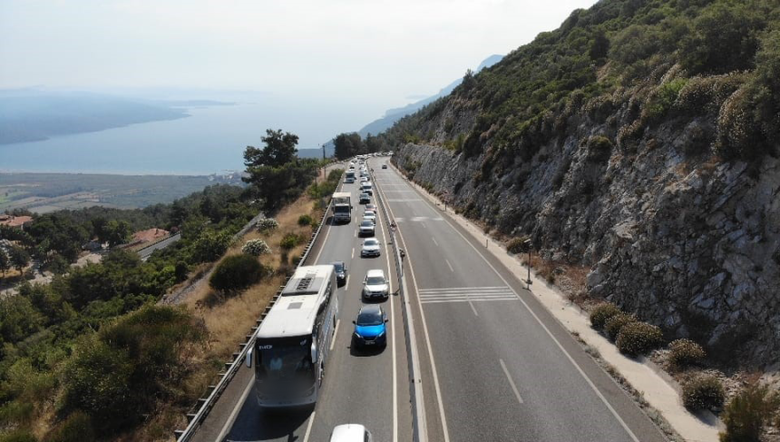 Sakar’da araç kuyruğu oluştu, Sakar