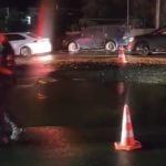 Bodrum’da ana su isale hattı, yollar su altında kaldı