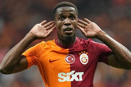 Wilfried Zaha, Galatasaray Zaha, Zaha antrenman, Çayırbaşı Stadı, Zaha Çayırbaşı Stadı