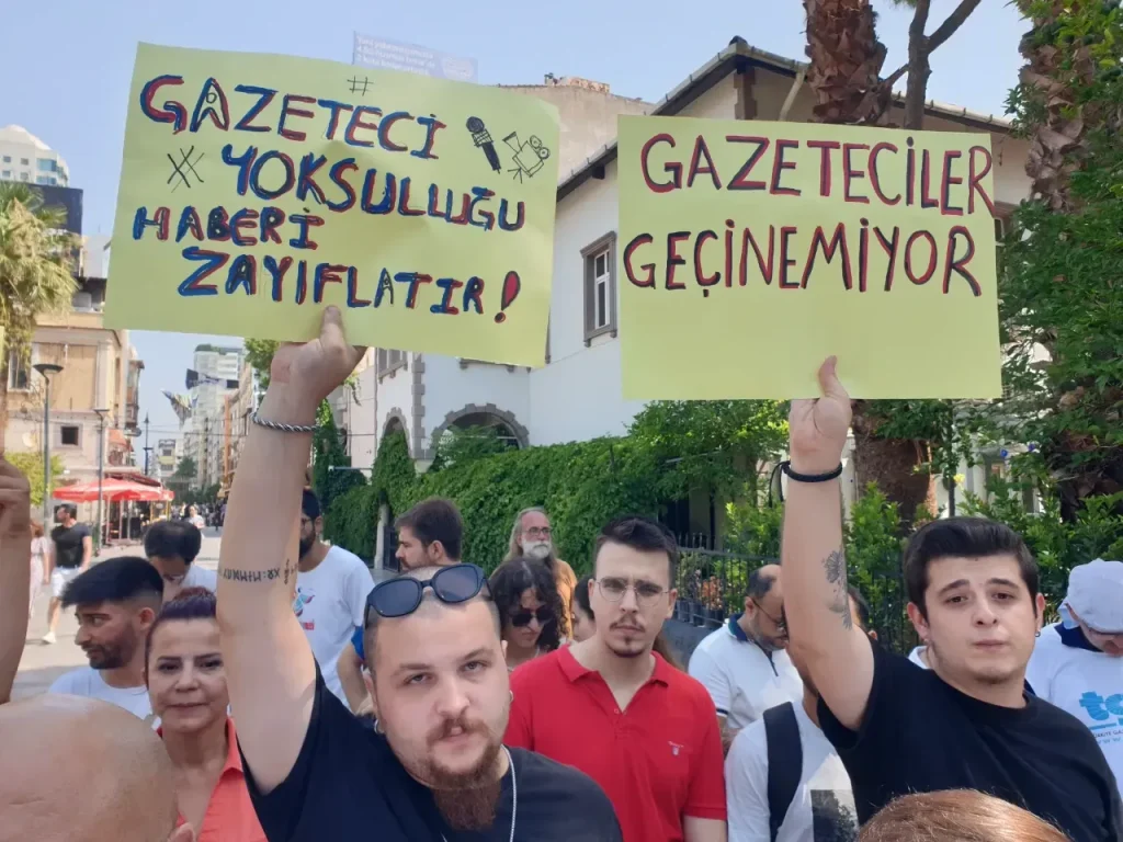 TGS İzmir Şubesi Medya patronlarına sesleniyoruz: Geçinemiyoruz izmir gazetecilerin eylemi izmir gazeteciler izmir tgs