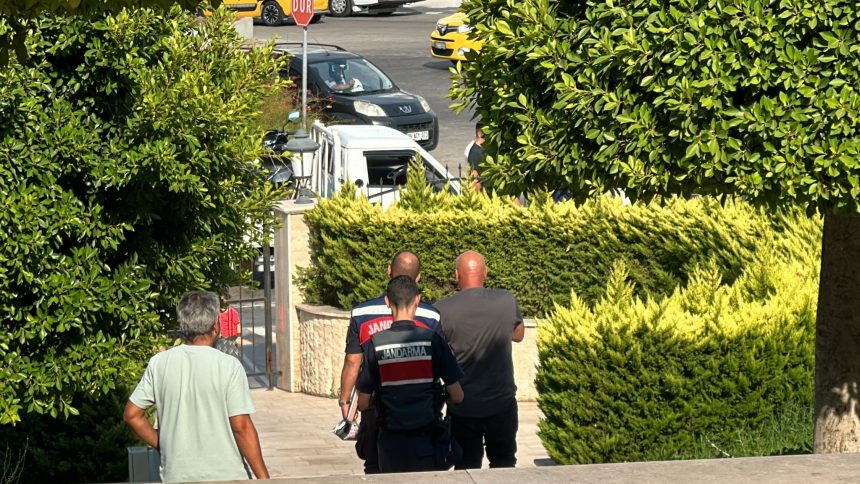 marmaris göçmen kaçakçısı marmaris göçmen marmaris operasyon Göçmen Kaçakçılığı ve İnsan Ticareti ile Mücadele Grup Amirliği marmaris düzensiz göçmen