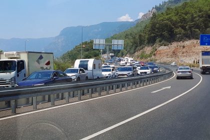 Ula’daki trafik kazasından sonra, tur otobüsü kazası sonrasında