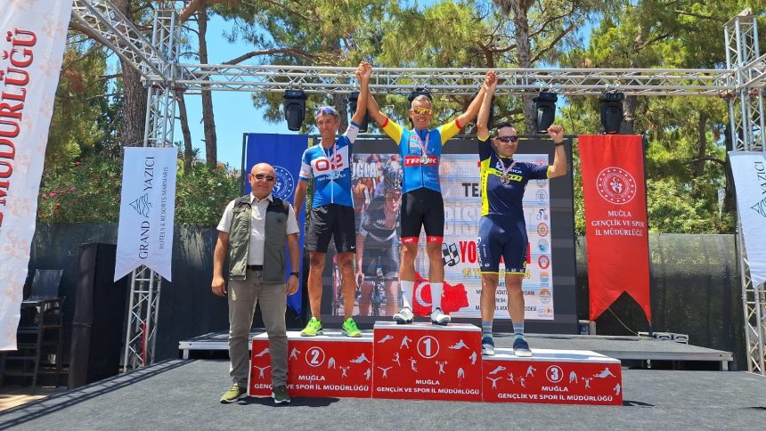 15 Temmuz Şehitlerini Anma Bisiklet Yol Yarışı marmaris 15 temmuz marmaris bisiklet yarışı marmaris 15 temmuz bisiklet