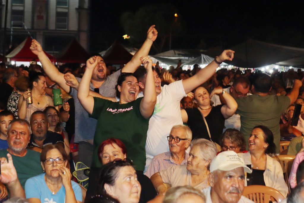 27. Ortaca Tarım Çevre ve Turizm Festivali Turizm Festivali ortaca Musa Eroğlu konser Melek Mosso ortaca konser ortaca konser ortaca festival
