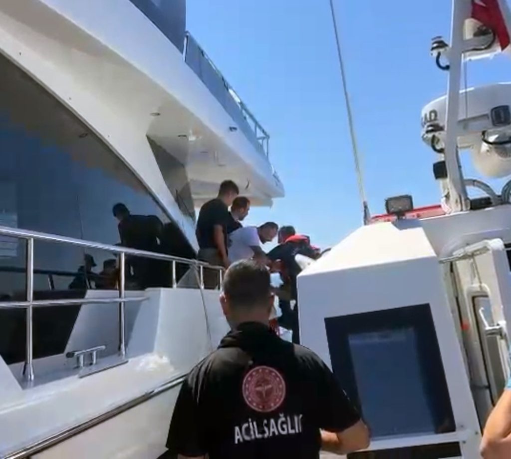 fethiye tekne fethiye açıkları sahil güvenlik ekipleri marmaris tıbbi tahliye marmaris fethiye tıbbi tahliye