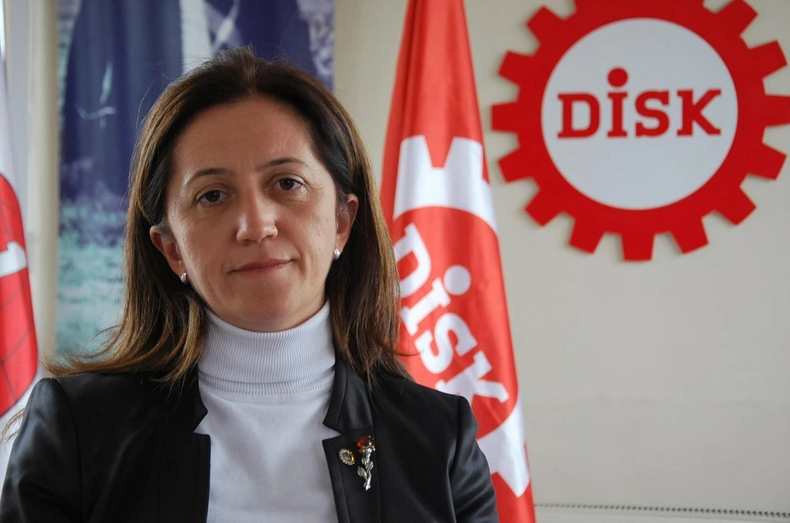 arzu çerkezoğlu kimdir  DİSK başkanı arzu çerkezoğlu arzu çerkezoğlu kim arzu çerkezoğlu açıklama sendikaların asgari ücret açıklaması