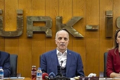 arzu çerkezoğlu kimdir DİSK başkanı arzu çerkezoğlu arzu çerkezoğlu kim arzu çerkezoğlu açıklama sendikaların asgari ücret açıklaması