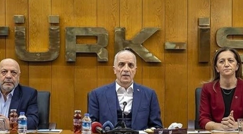 arzu çerkezoğlu kimdir DİSK başkanı arzu çerkezoğlu arzu çerkezoğlu kim arzu çerkezoğlu açıklama sendikaların asgari ücret açıklaması