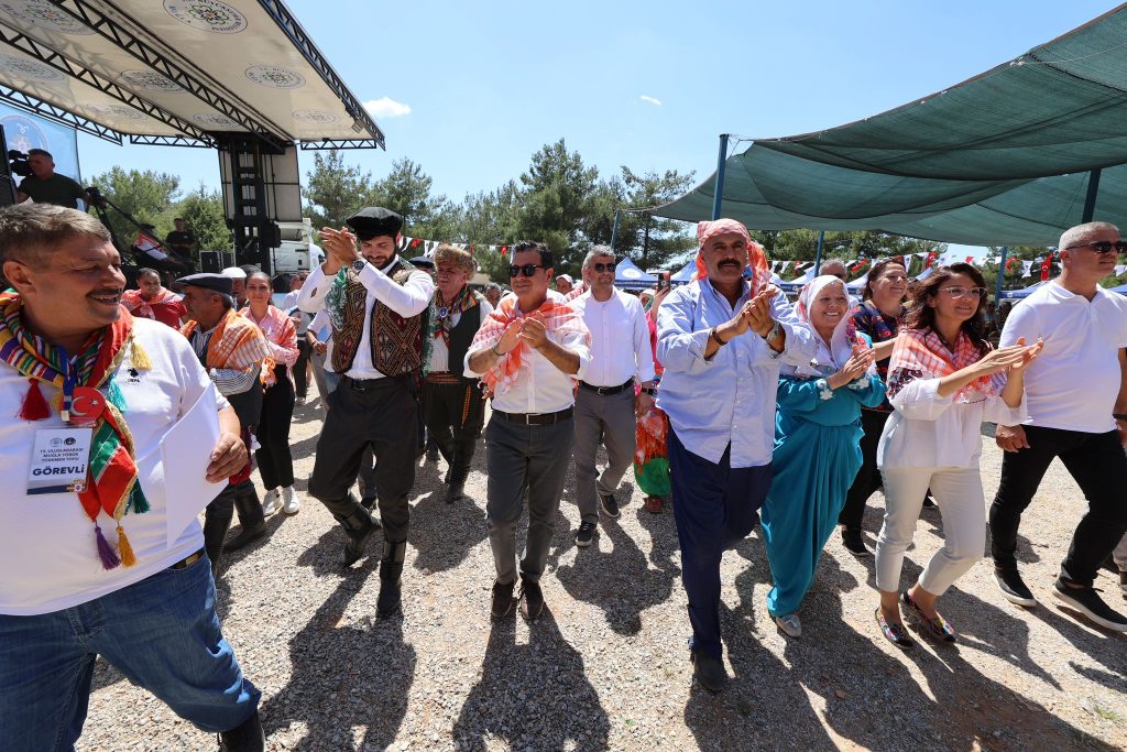 Uluslararası Muğla Yörük Türkmen Toyu yörük türkmen toyu Muğla yörük türkmen Muğla Yörük Obaları Derneği Muğla Büyükşehir Belediyesi