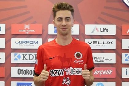 Özgür Baran Aksaka’yı,