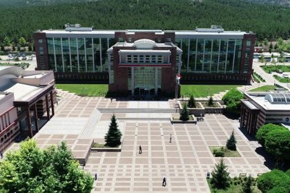 Eskişehir Osmangazi Üniversitesi, sekiz uluslararası sıralama kuruluşunun listelerine