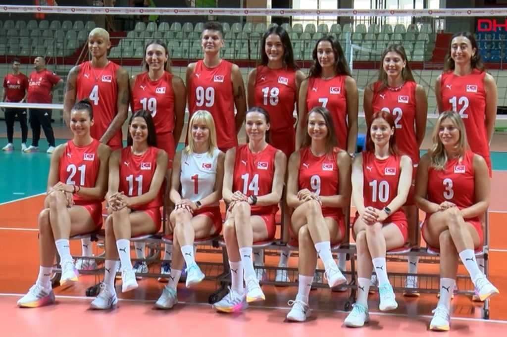Filenin Sultanları, A Milli Kadın Voleybol Takımı,
