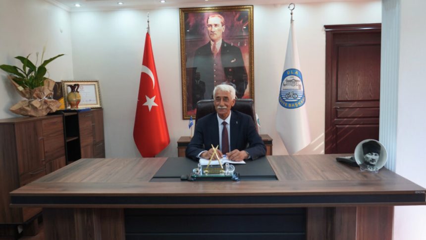 Mehmet Caner Ula Mehmet Caner Mehmet Caner sokak köpekleri ula belediye başkanı ula belediye başkanı köpek