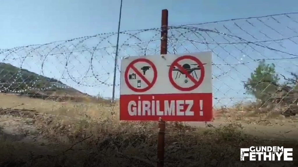 Akbelen’de YK Enerji tapulu zeytinliğe tel örgü çekmek istedi, YK Enerji’nin maden sahası etrafında dikenli tek çekmek istemesi