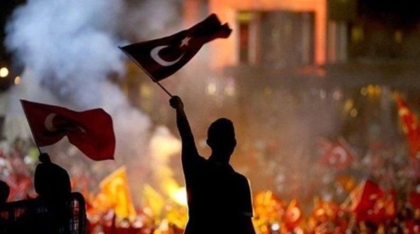 15 Temmuz resmi tatil,