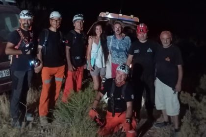 datça mahsur kalan datça dağlık alanda mahsur kalan datça kurtarma datça mahsur kalan iki kişi datça kurtarma operasyonu