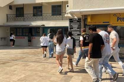 marmaris darbeden altı kişi marmaris kız çocuğu altı kız çocuğu tarafından darbedilmesine marmaris kız darp