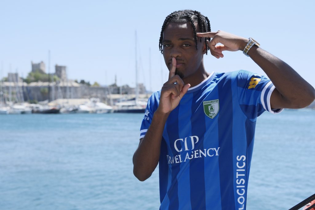 Bodrum fk yeni sezon forması  Süper Lig’de Cumhuriyet Deniz Doğa Sur temalı forma