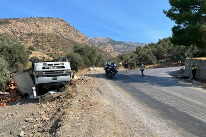 datça trafik kazası datça tır kazası datça tır devrildi datça kaza datçada kaza