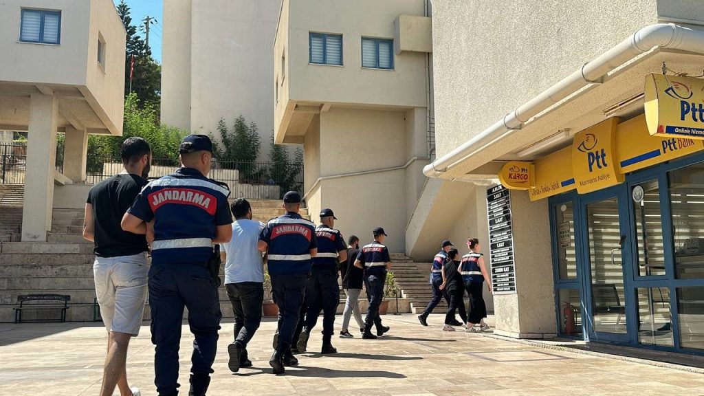 marmaris göçmen kaçakçılığı marmaris göçmen kaçakçısı marmaris göçmen marmaris göçmen operasyon marmaris çetibeli göçmen