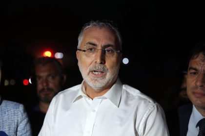 Çalışma ve Sosyal Güvenlik Bakanı Vedat Işıkhan orman yangını muğla