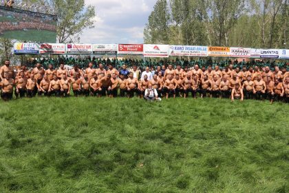 Mustafa Doğan Özkaya Seydikemer'de Geleneksel Yayla Seki Yağlı Güreşleri Geleneksel Yayla Seki Yağlı Güreşleri başpehlivanı yağlı güreş Seydikemer'de başpehlivan