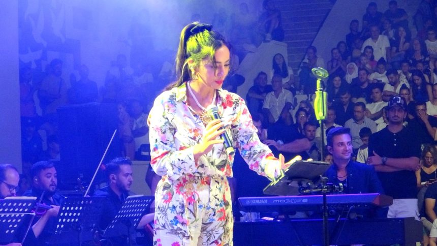 Menteşe Zurnazen Festivali 9. Uluslararası Zurnazen Festivali Öykü Gürman Öykü Gürman konser
