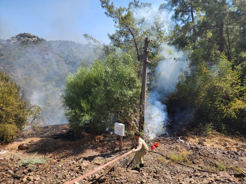Marmaris Marmaris orman yangını muğla yangın yangın kotrol altına alındı
