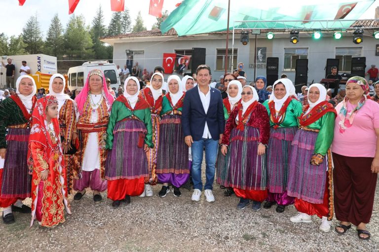 Devecik-Âmincik Şenliği Seydikemer’de Seydikemer Devecik-Âmincik Şenliği Ahmet aras seydikemer Muğla Büyükşehir Belediye Başkanı Ahmet Aras