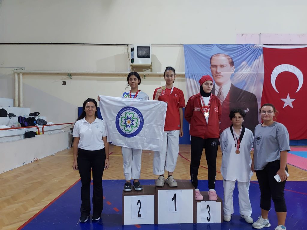 muğla büyükşehir belediyesi sporcuları Taekwondo İl Şampiyonası tekvando