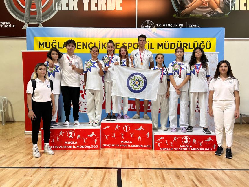 muğla büyükşehir belediyesi sporcuları Taekwondo İl Şampiyonası tekvando