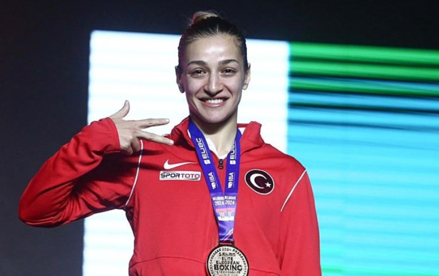 Buse Naz Çakıroğlu nereliBusenaz Çakıroğlu nereliBuse Naz Çakıroğlu kaç kiloBusenaz Çakıroğlu kimdirTRT Spor Yıldız canlı