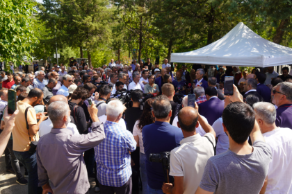 arik ziya ekinci cenaze töreni tarık ziya ekinci tarık ziya tarık ziya ekinci kimdir tarık ziya ekinci öldü